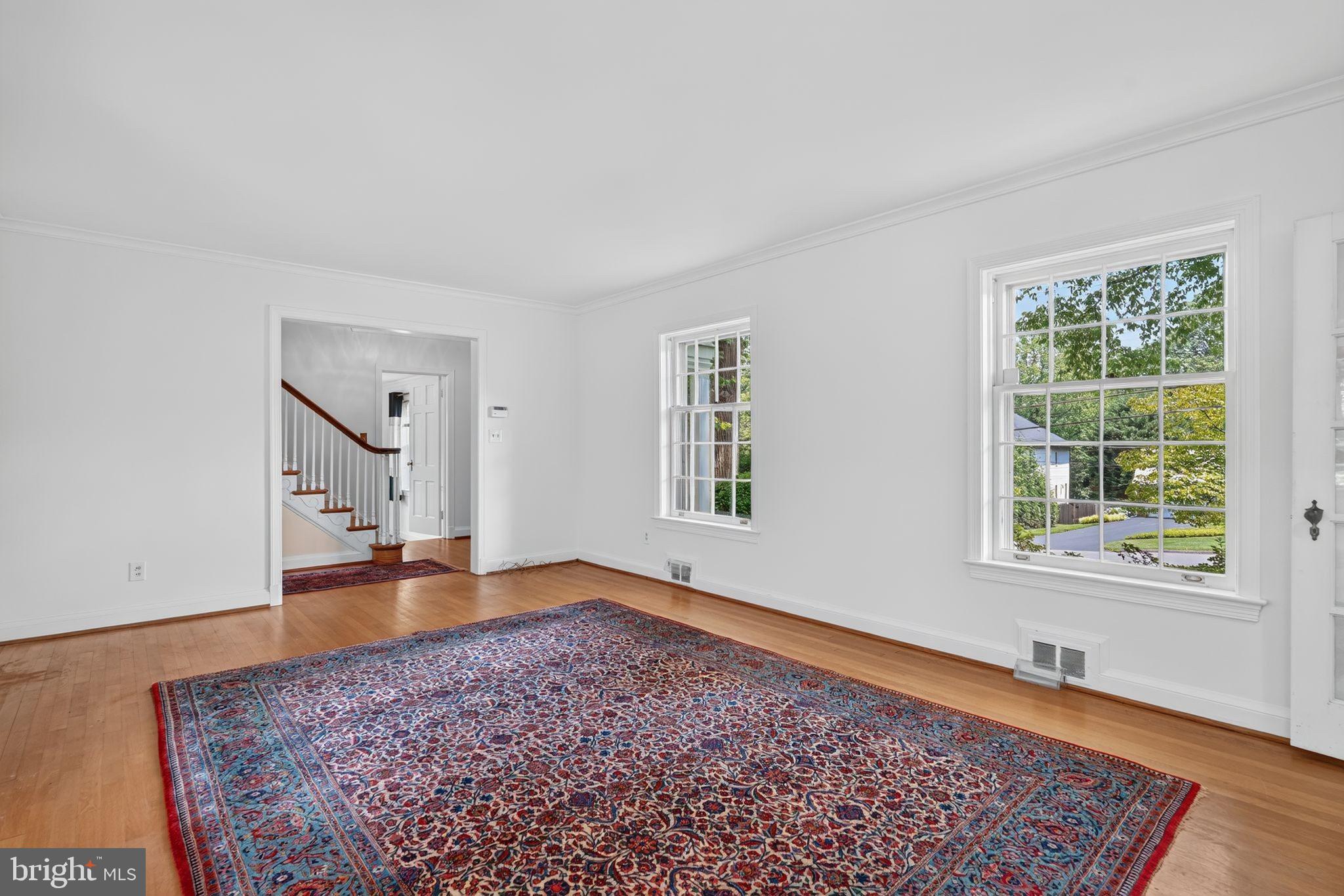 8112 Rayburn Road Bethesda, MD 20817 - Photo 8 of 52
