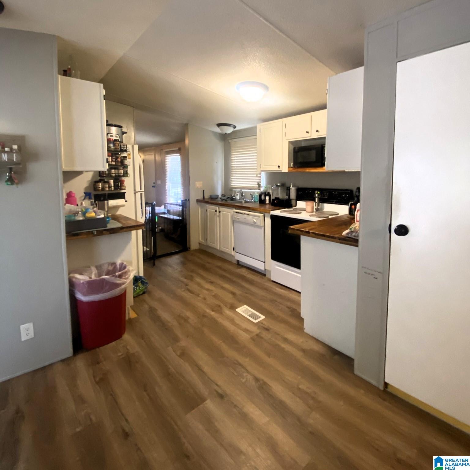 60 Bailey Way Hayden, AL 35079 - Photo 7 of 17
