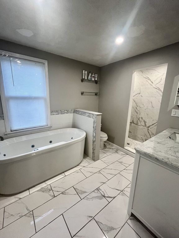 9 Spring Street Tyngsborough, MA 01879 - Photo 9 of 20 Gallery Image 9