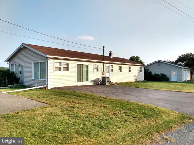 $345,000 | 5771 Philadelphia Avenue, Chambersburg, PA 17202