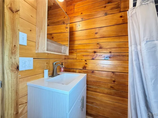 $79,000 | 984 Waterloo Geneva Road, Waterloo, NY 13165