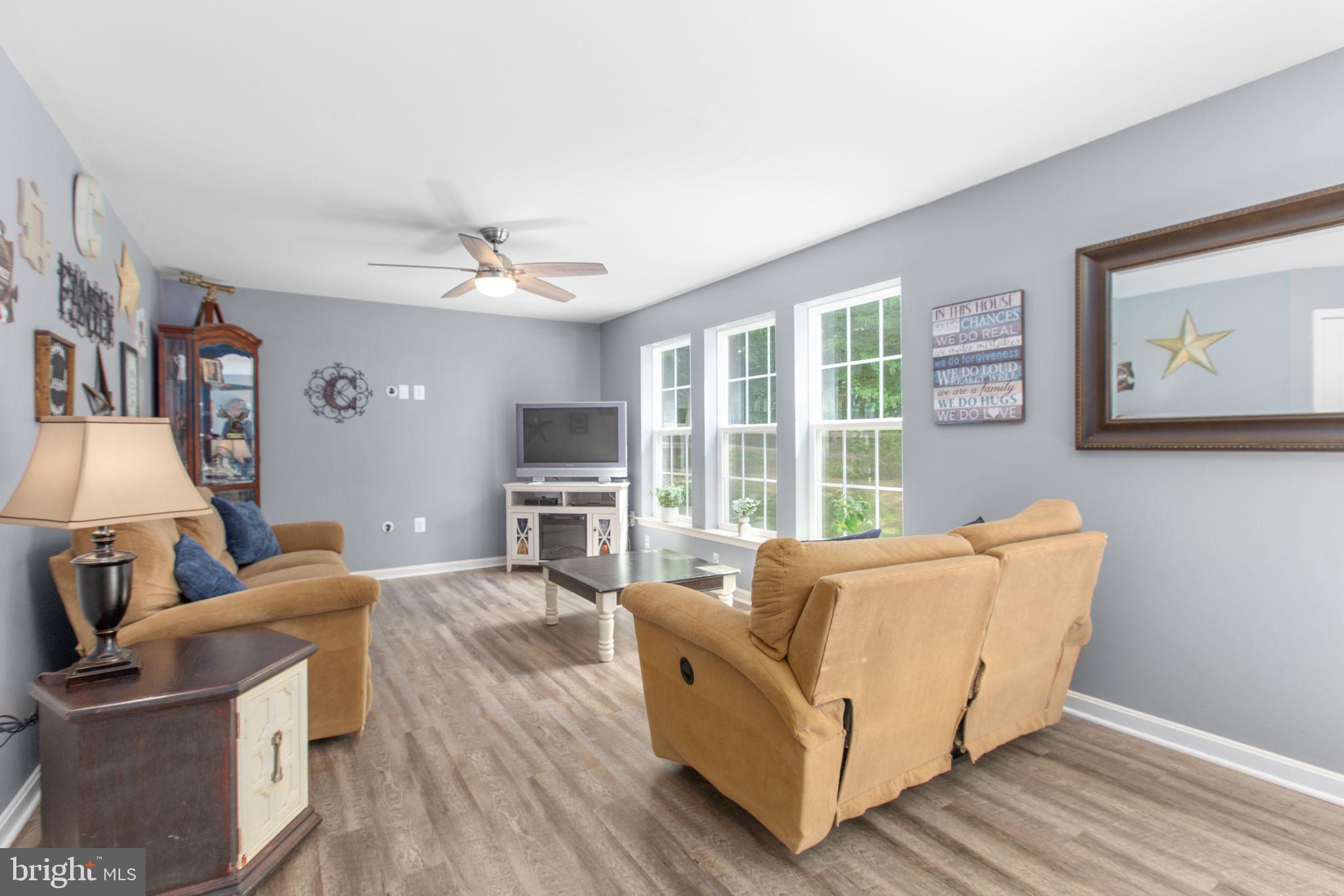 4659 Turkey Acres Road King George, VA 22485 - Photo 15 of 54 Family room