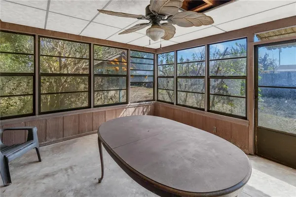 a view of an empty room and window