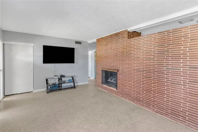 $350,000 | 310 Kenmore Road, Brandon, FL 33511