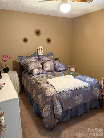 $185,000 | 605 8th Avenue Southwest, Unit D5, Conover, NC 28613