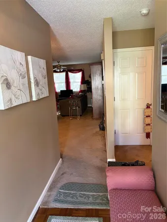 $185,000 | 605 8th Avenue Southwest, Unit D5, Conover, NC 28613