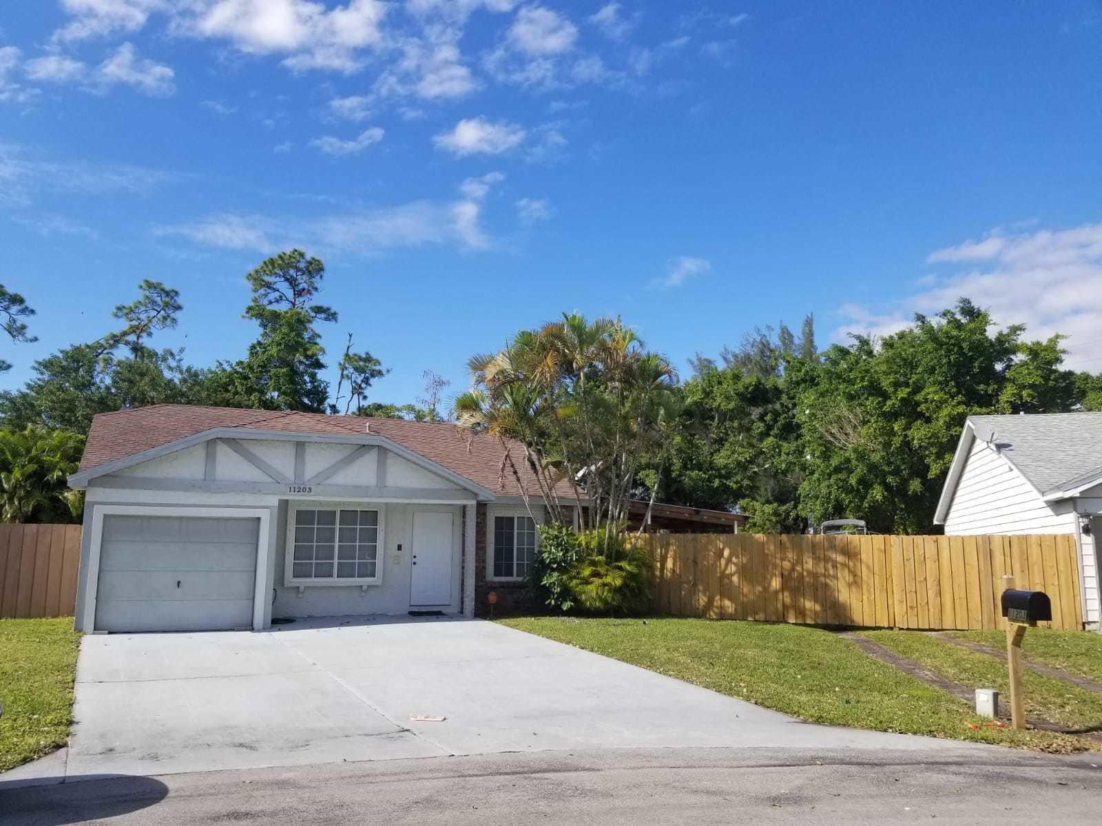 11203 Model Circle West Boca Raton, FL 33428 - Photo 1 of 10 IMG-20201211-WA0025