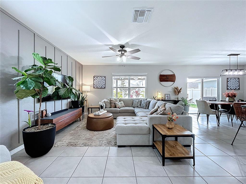 16029 Tuscany Hillside Road Odessa, FL 33556 - Photo 2 of 25