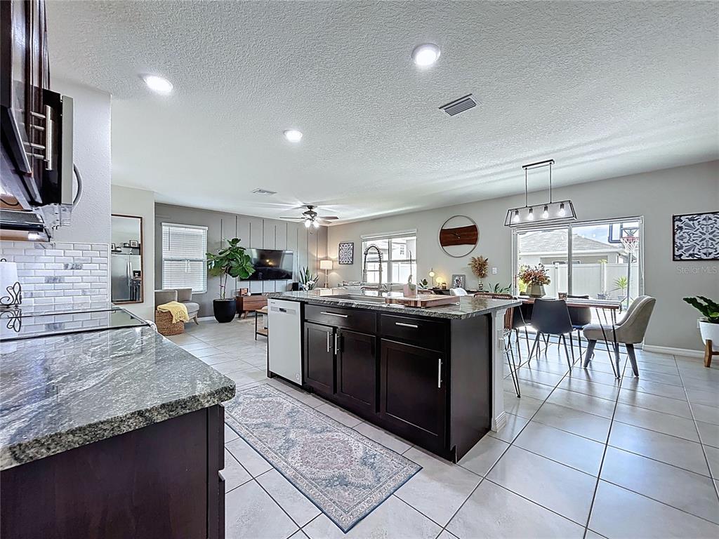 16029 Tuscany Hillside Road Odessa, FL 33556 - Photo 7 of 25