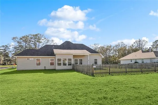 $259,500 | 12411 Hay Hollow Road, Folsom, LA 70437