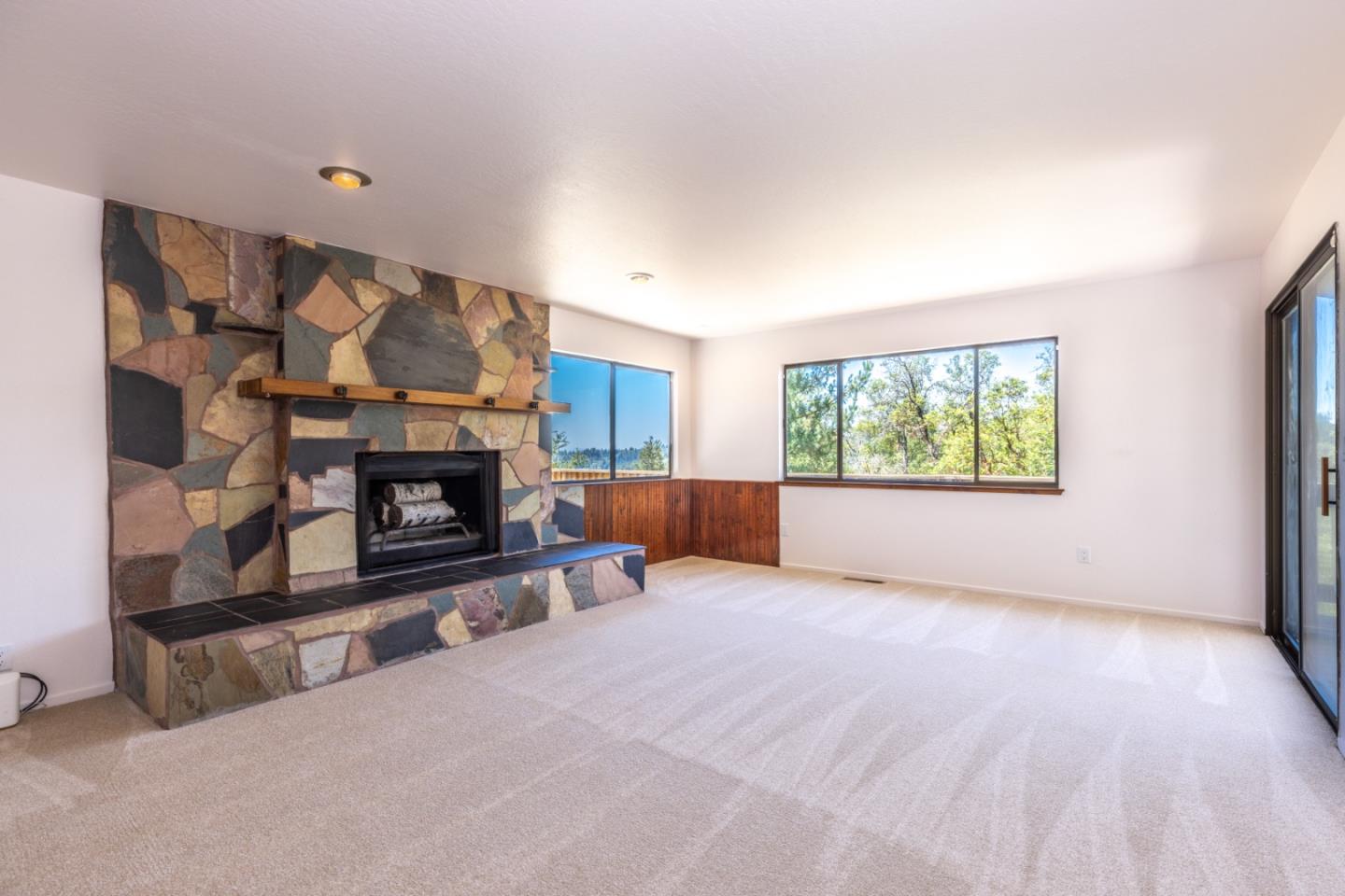 16214 Redwood Lodge Road Los Gatos, CA 95033 - Photo 3 of 29