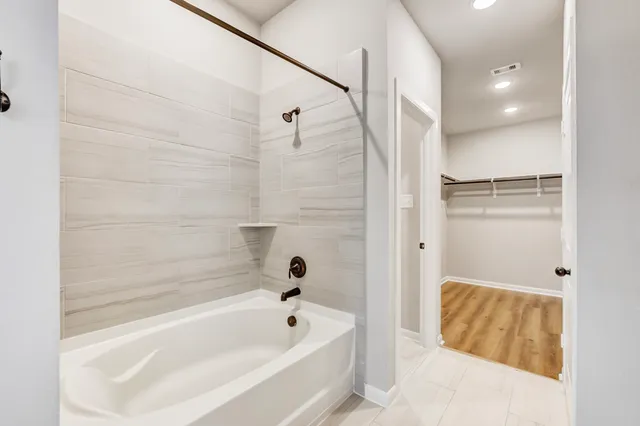 $315,000 | 119 Winged Elm Court, Conroe, TX 77318