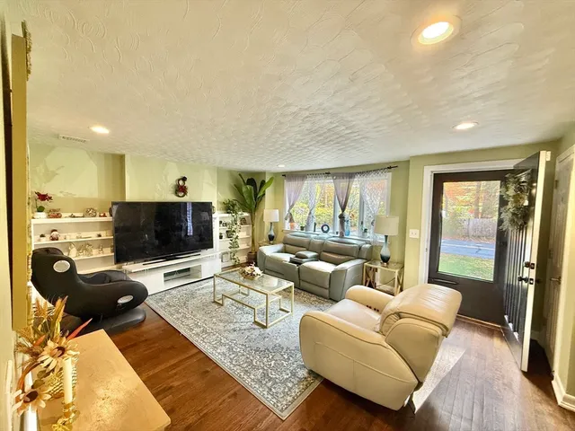 $574,900 | 163 Atkinson Avenue, Stoughton, MA 02072