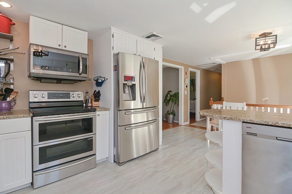 7 Larchwood Road Paxton, MA 01612 - Photo 11 of 27 Gallery Image 11