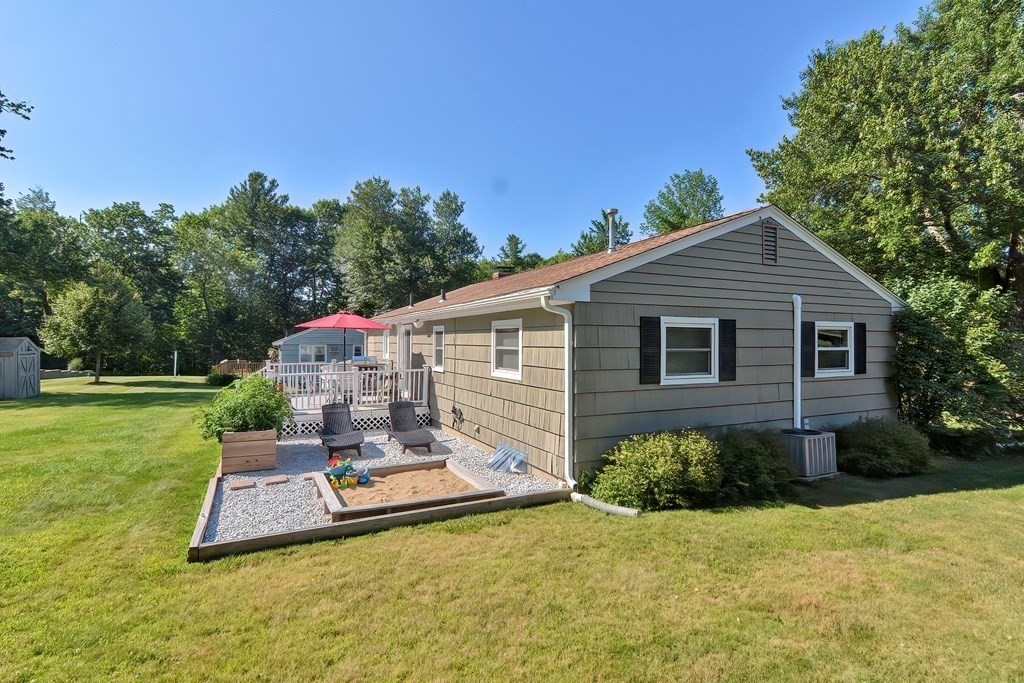 7 Larchwood Road Paxton, MA 01612 - Photo 4 of 27 Gallery Image 4