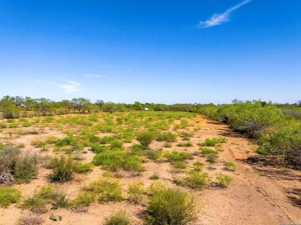 $350,000 | 4246 Rakowitz Road, Adkins, TX 78101