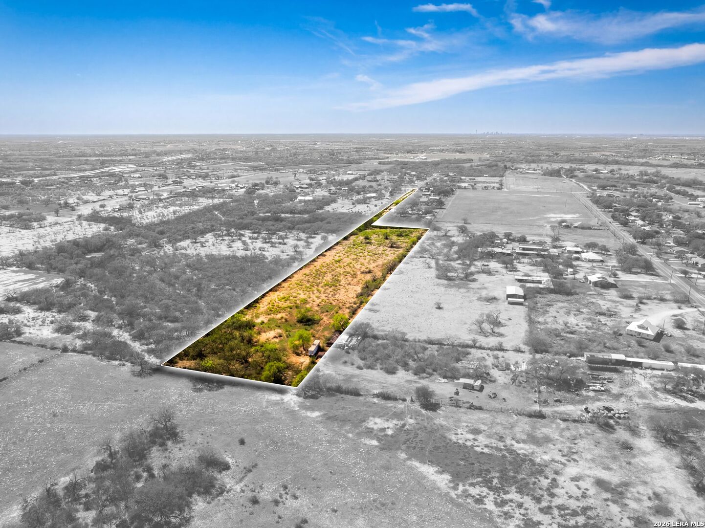 4246 Rakowitz Road Adkins, TX 78101 - Photo 2 of 43