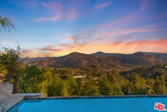 $2,950,000 | 3051 Don Rolando, Escondido, CA 92025