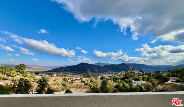 $2,950,000 | 3051 Don Rolando, Escondido, CA 92025