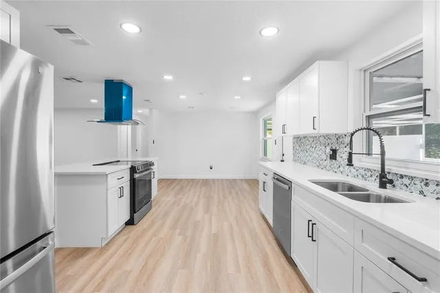 $395,000 | 2330 Pleasant Drive, Longwood, FL 32779