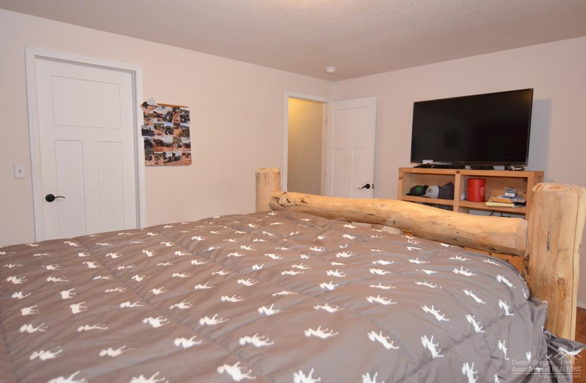 17275 Indio Road Bend, OR 97707 - Photo 14 of 24 Additional Photo