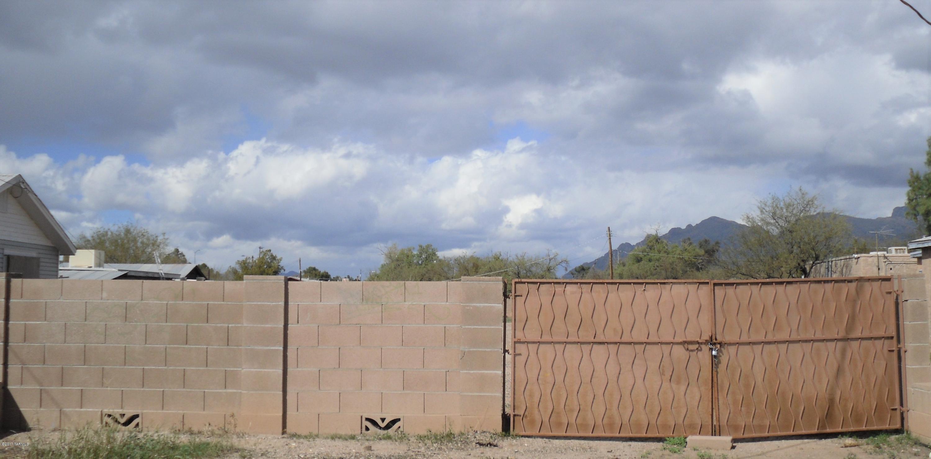 433 East Navajo Road, Unit 9 Tucson, AZ 85705 - Photo 2 of 4 Gallery Image 2