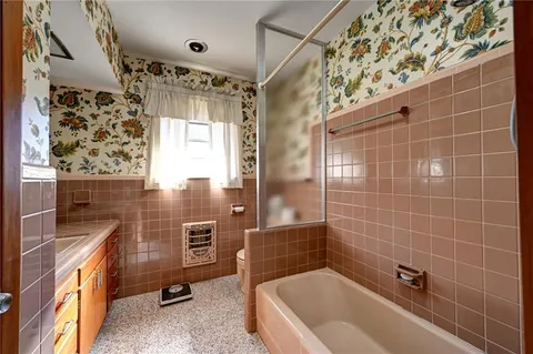 $369,000 | 3404 North Labarre Road, Metairie, LA 70002