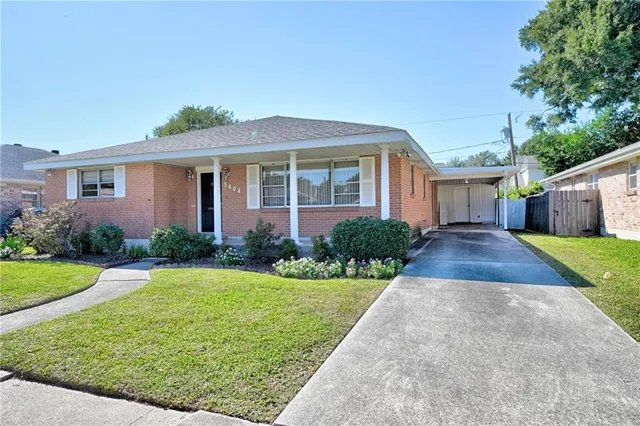 $369,000 | Undisclosed Address, Metairie, LA 70002