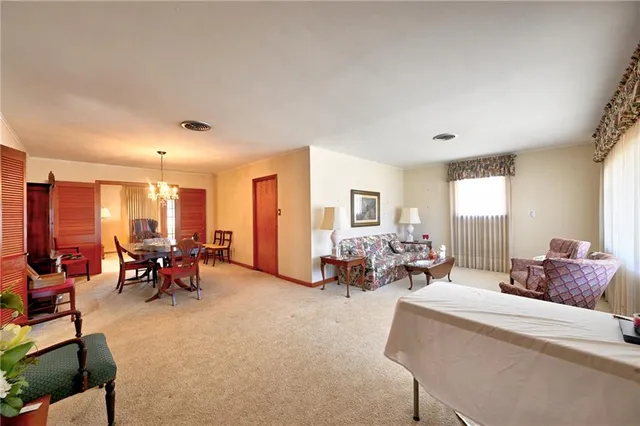 $369,000 | Undisclosed Address, Metairie, LA 70002