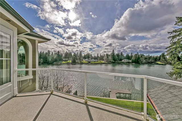 $3,250,000 | 21256 39th St Court East, Lake Tapps, WA 98391