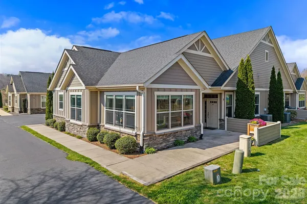 $591,000 | 9 Brookstone Place, Candler, NC 28715