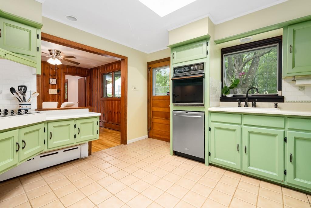 548 Steiner Bridge Road Valencia, PA 16059 - Photo 7 of 25