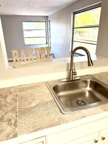 $259,000 | 114 Sunnyside Drive, Venice, FL 34293