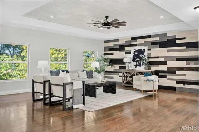 $699,900 | 5028 Fischer Way, Imperial, MO 63052