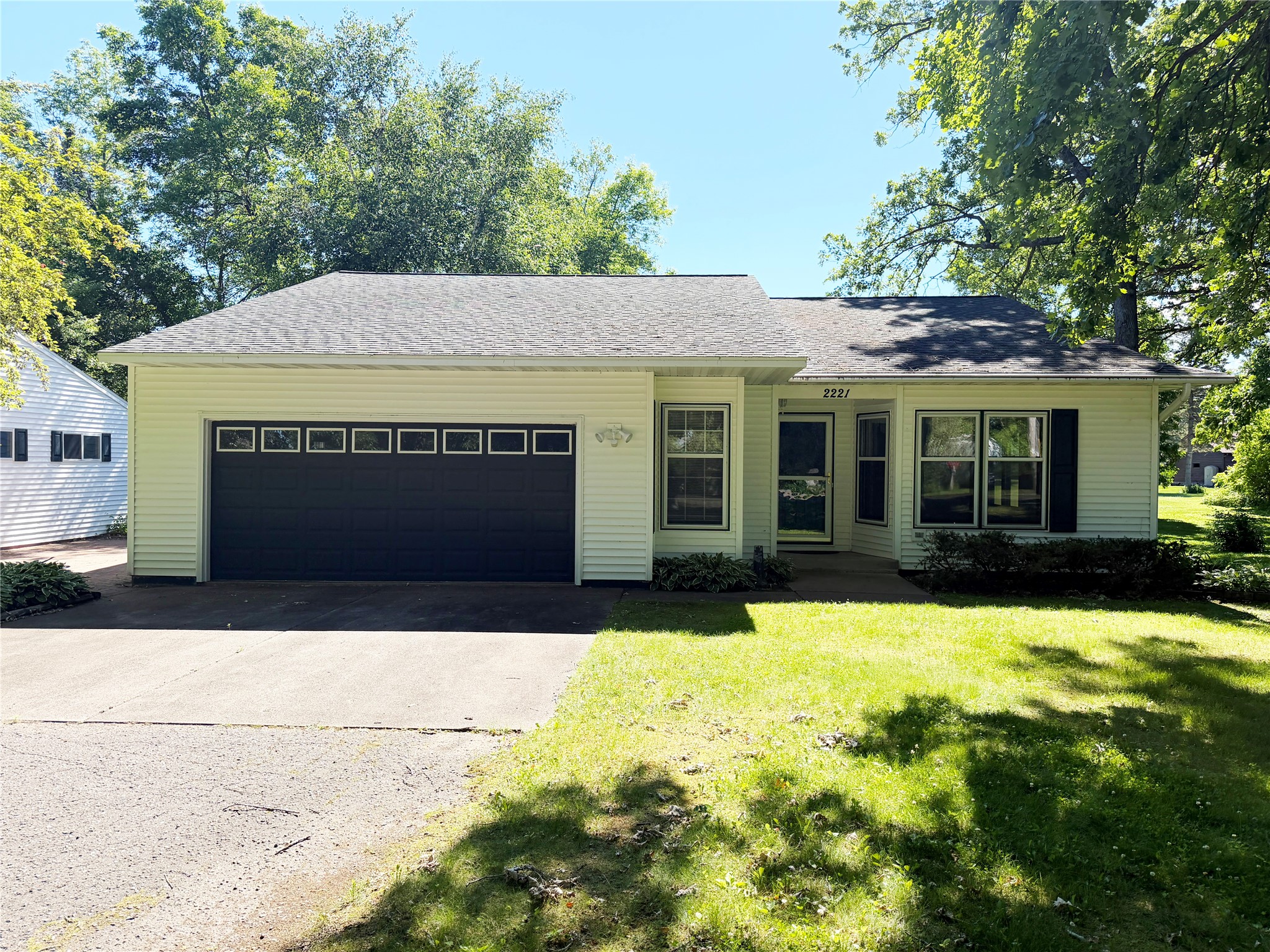 2221 21st Street Rice Lake, WI 54868 - Photo 2 of 30