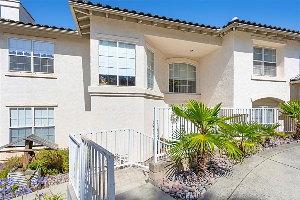1957 Cresthaven Drive Vista, CA 92084 - Photo 33 of 47 front view of a house
