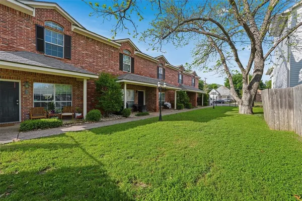 $225,000 | 1809 South 11th Street, Unit B, Waco, TX 76706