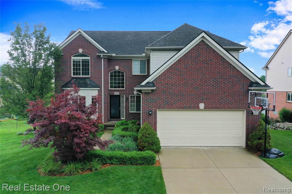 1838 Mackwood Road Rochester, MI 48307 - Photo 2 of 44