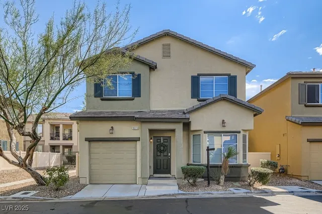 $2,050 | 9519 West Wooded Heights Avenue, Las Vegas, NV 89148