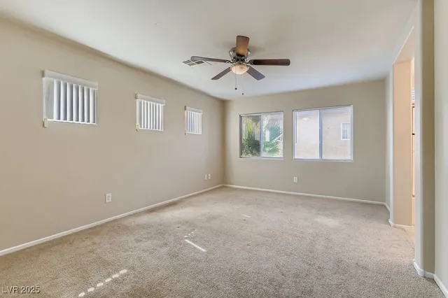 $2,050 | 9519 West Wooded Heights Avenue, Las Vegas, NV 89148