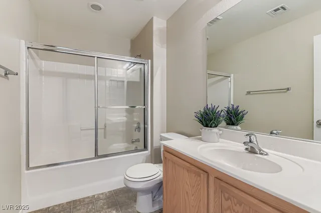 $2,050 | 9519 West Wooded Heights Avenue, Las Vegas, NV 89148