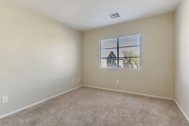 $2,050 | 9519 West Wooded Heights Avenue, Las Vegas, NV 89148