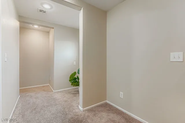 $2,050 | 9519 West Wooded Heights Avenue, Las Vegas, NV 89148