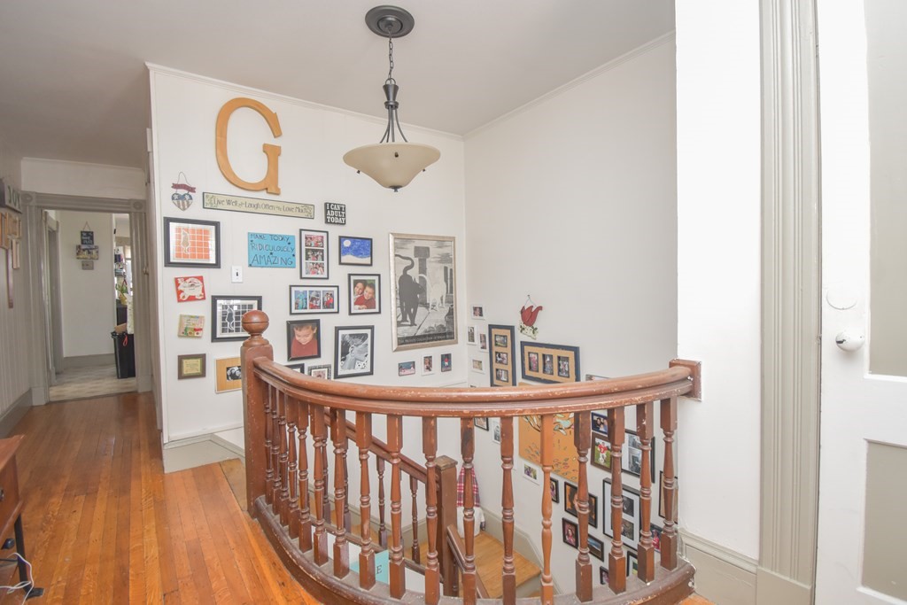 36 Forest Street Springfield, MA 01108 - Photo 8 of 42
