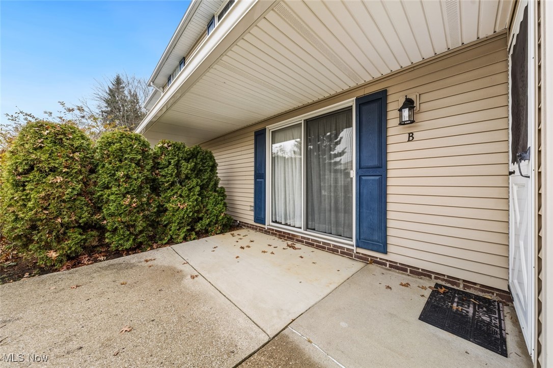 4916 Friar Road, Unit B Stow, OH 44224 - Photo 5 of 38 Gallery Image 5