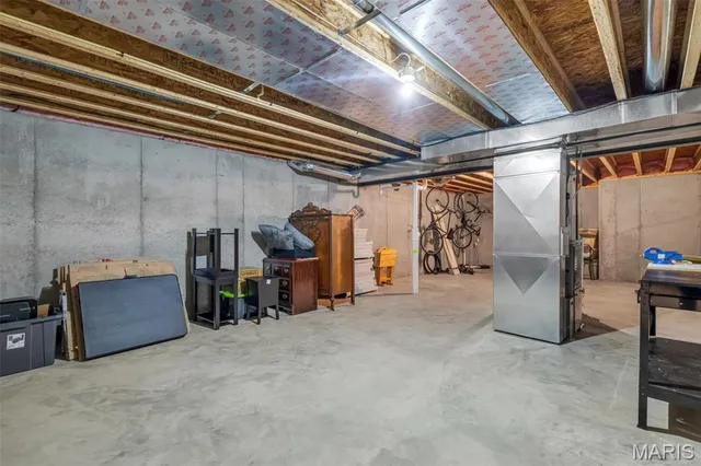 $359,900 | 263 Thorn Brook Drive, O'Fallon, MO 63366