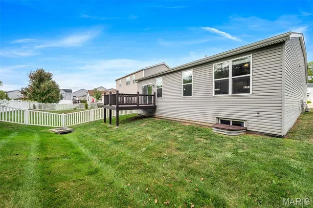 $359,900 | 263 Thorn Brook Drive, O'Fallon, MO 63366