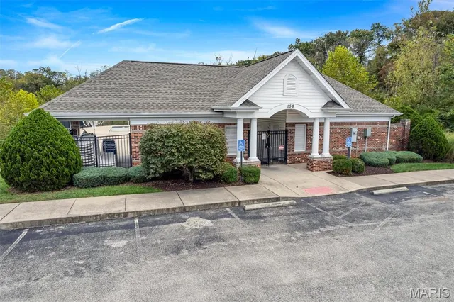 $359,900 | 263 Thorn Brook Drive, O'Fallon, MO 63366