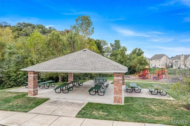 $359,900 | 263 Thorn Brook Drive, O'Fallon, MO 63366