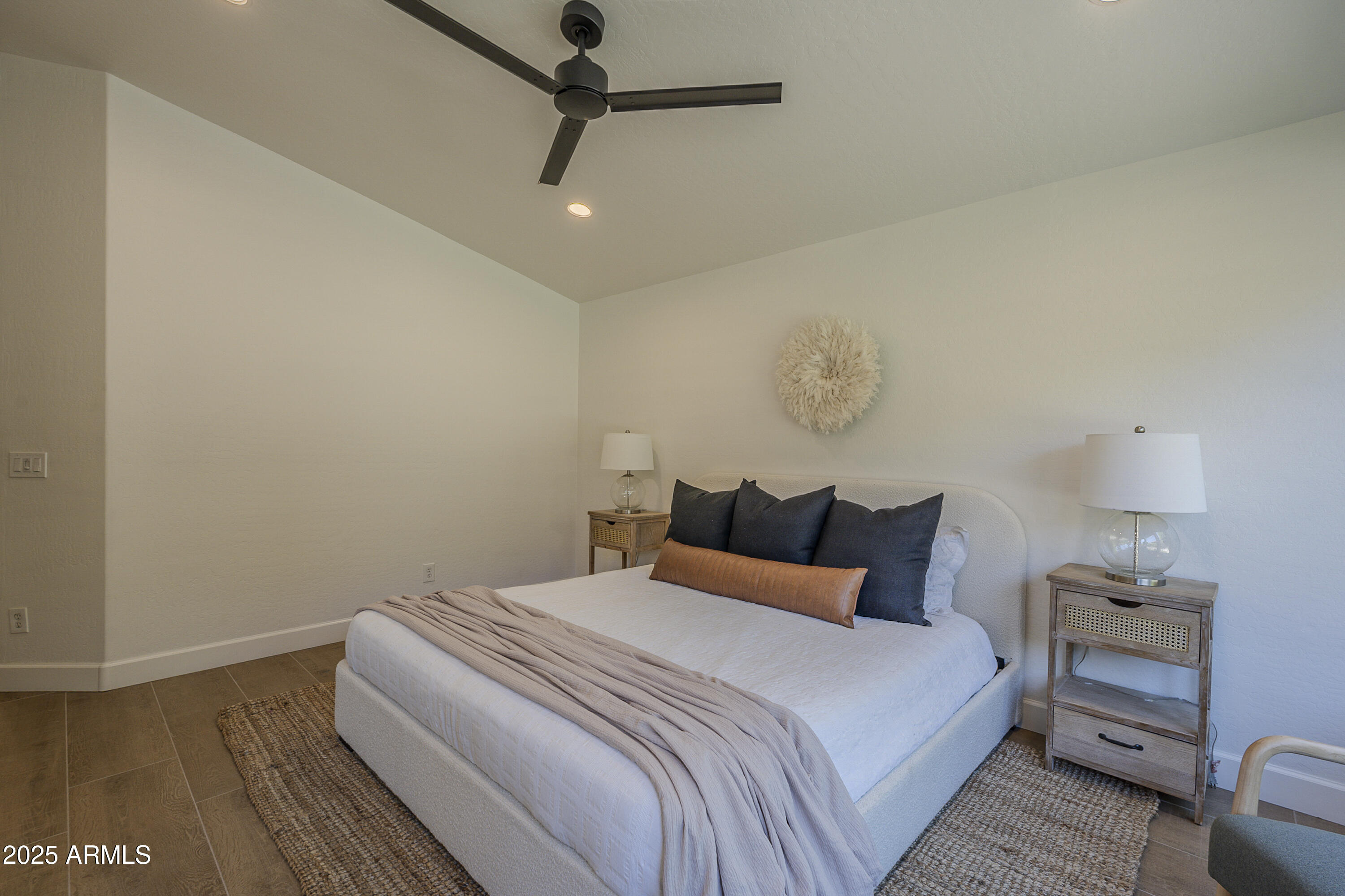 10226 Pine Valley Road Scottsdale, AZ 85255 - Photo 13 of 33 Pine Valley-34